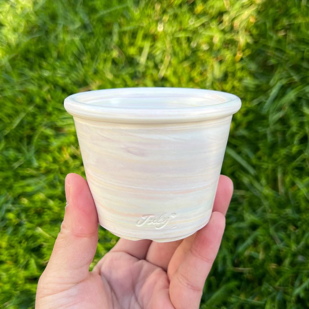 July Classic Creamy Lavender Swirl Planter