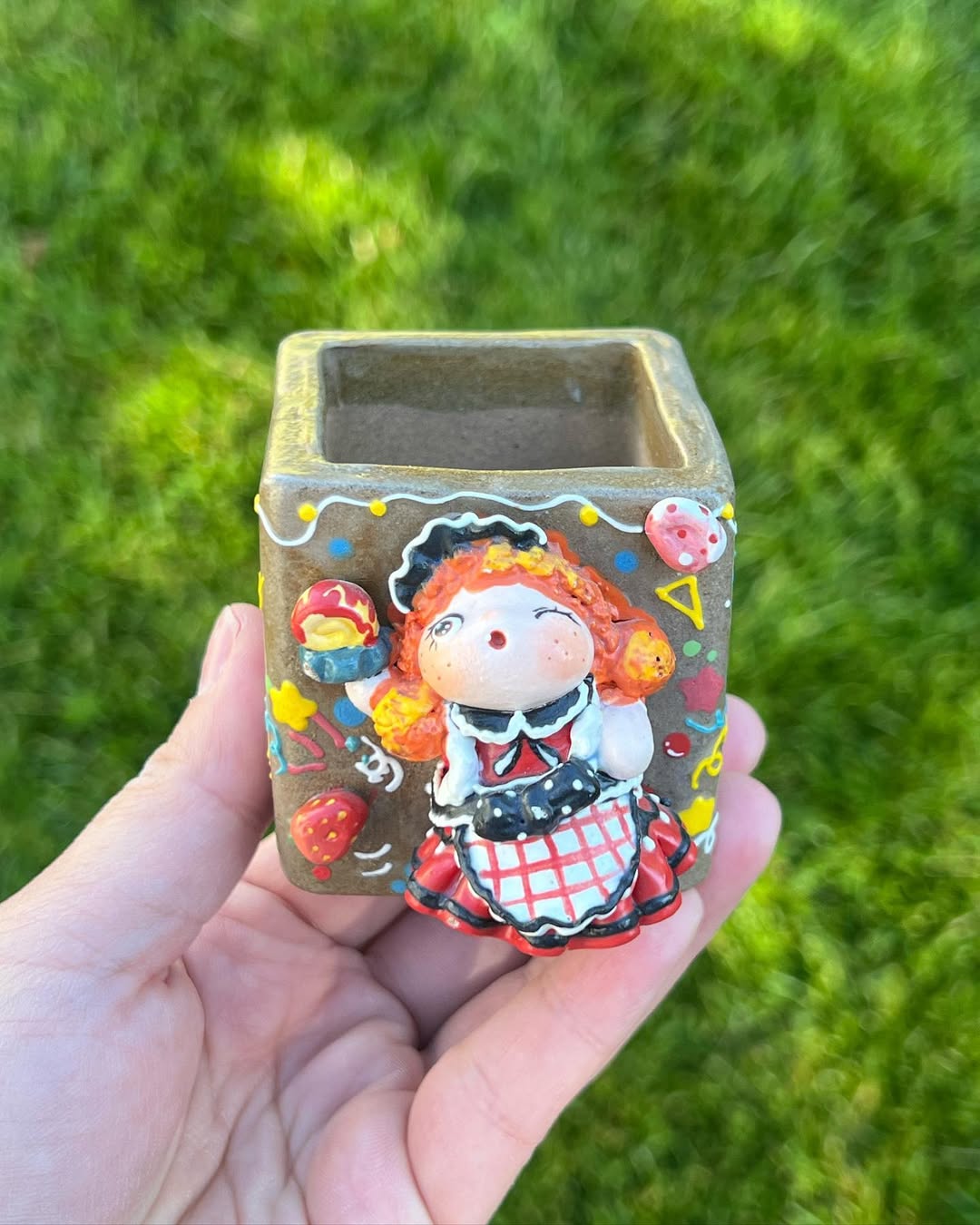 Bo Niu Series Maid Outfit Planter