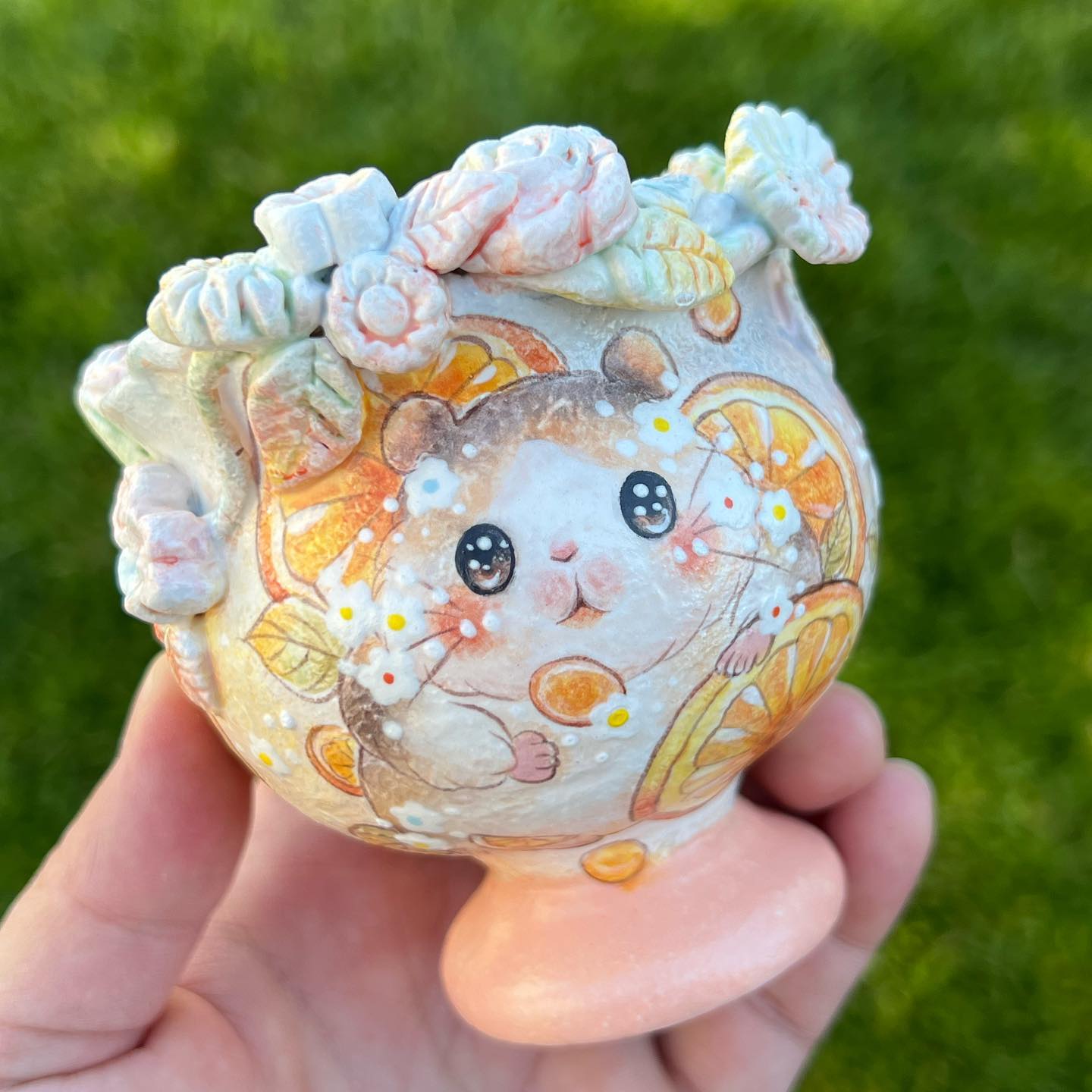 Guinea Pig Orange Fruit Punch With Flowers Planter