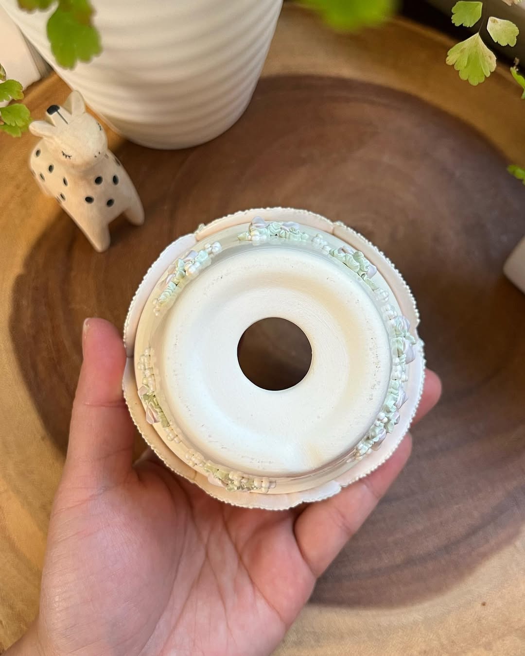 Creamy Pearl Lace Decor Planter