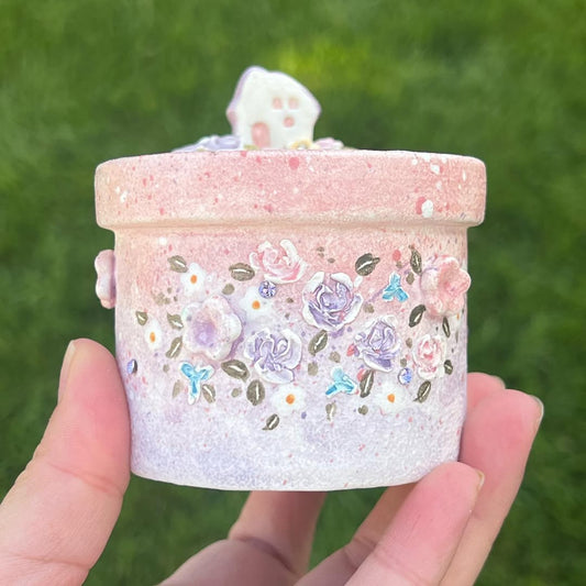 Cottage Rose Garden Planter