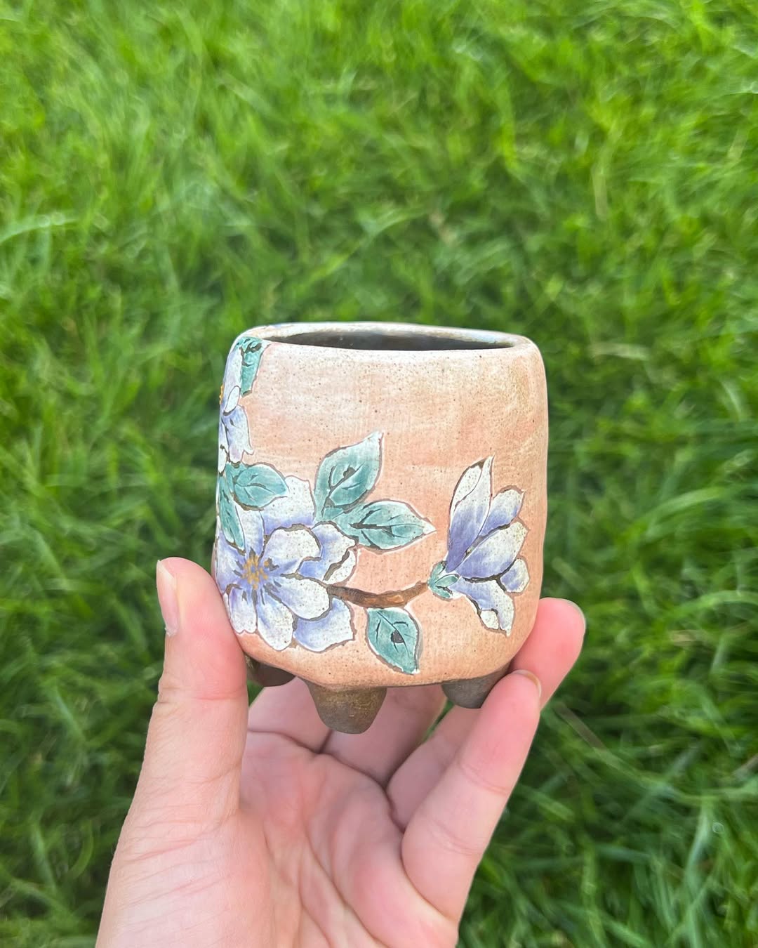 Serene Srping Floral Korean Style Planter