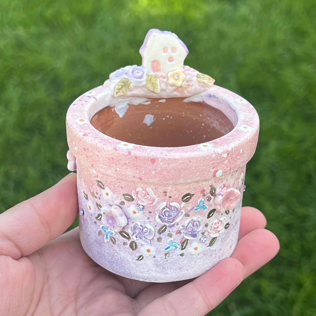 Cottage Rose Garden Planter