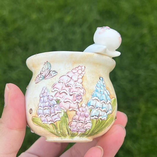 Kitty in Blooming Lupine Wonderland Planter