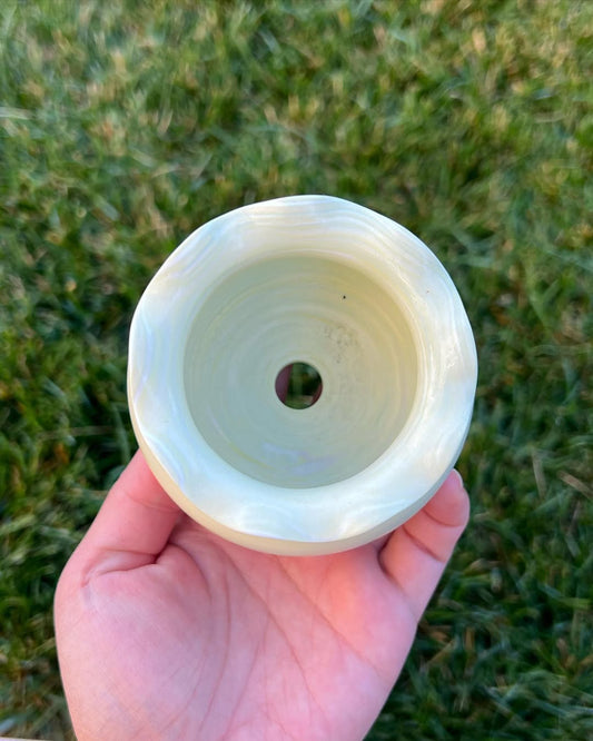 July Classic Wavy-Rim Light Cream Green Planter