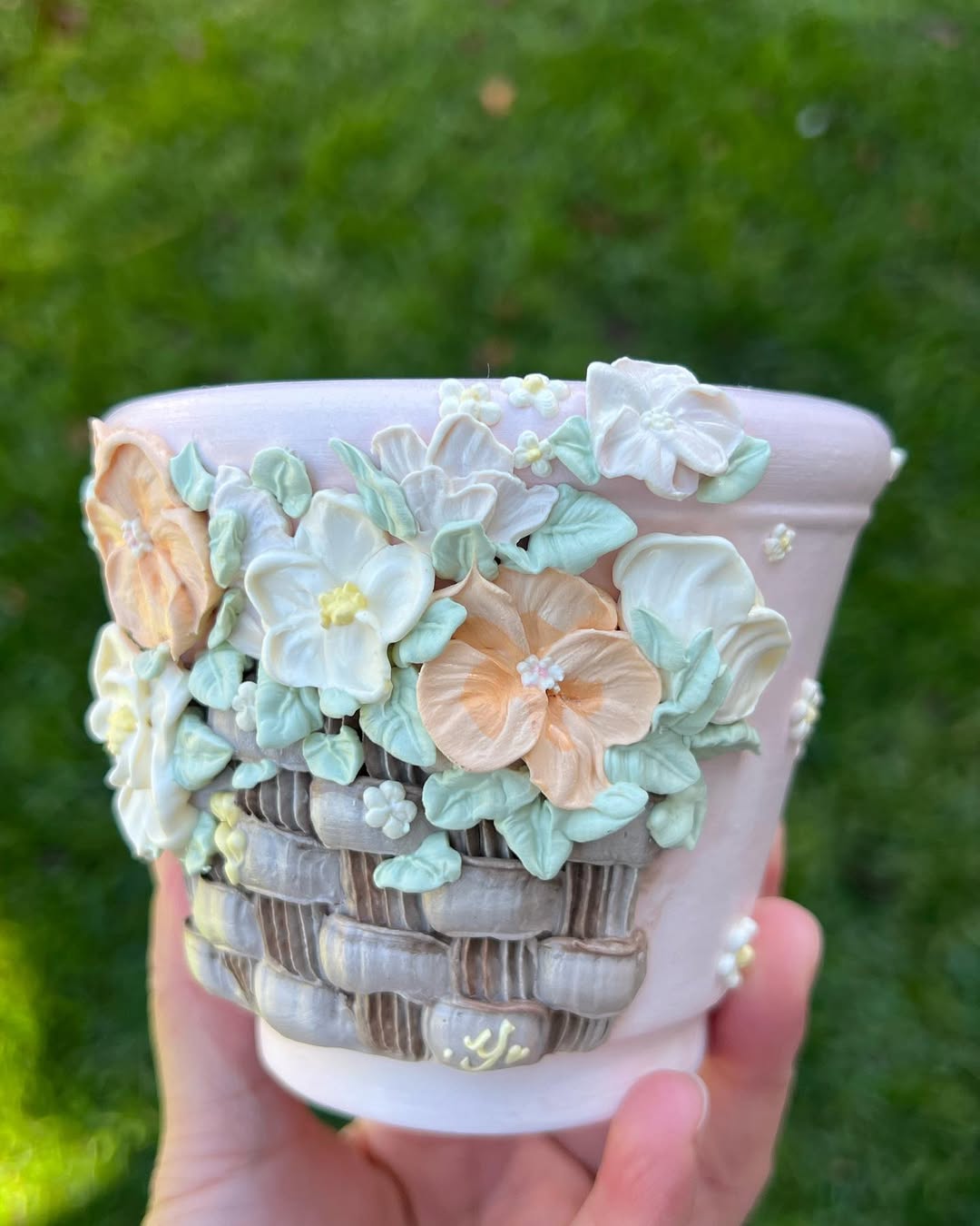 Summer Blossom Hedge Planter