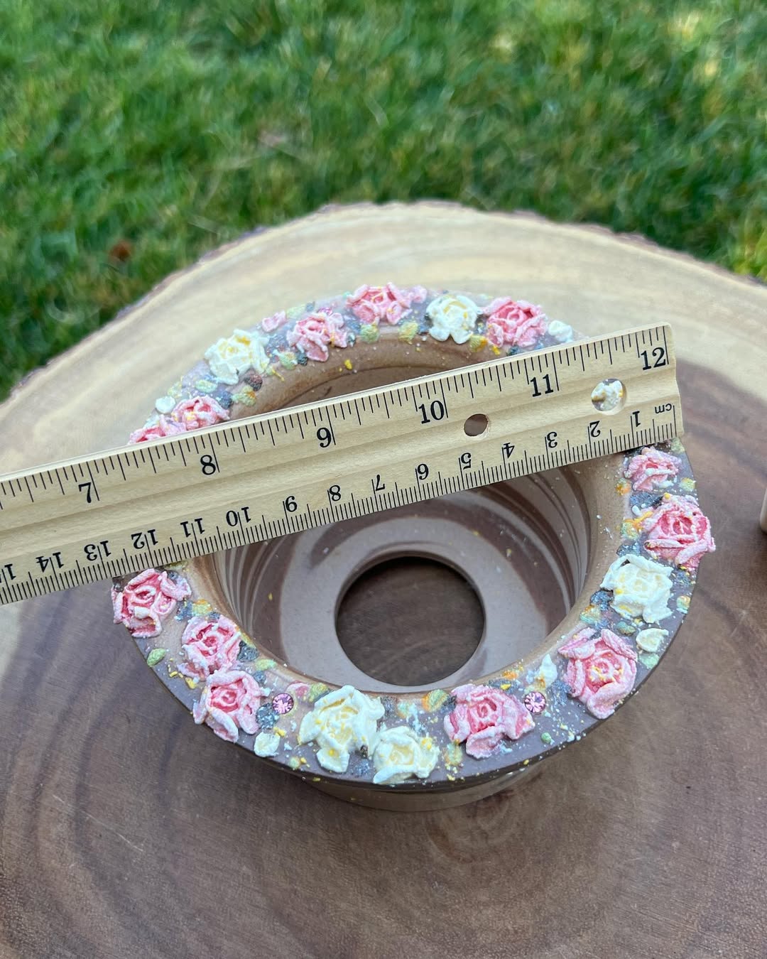 3D Pink And Yellow Roses On Top Rim Large Planter