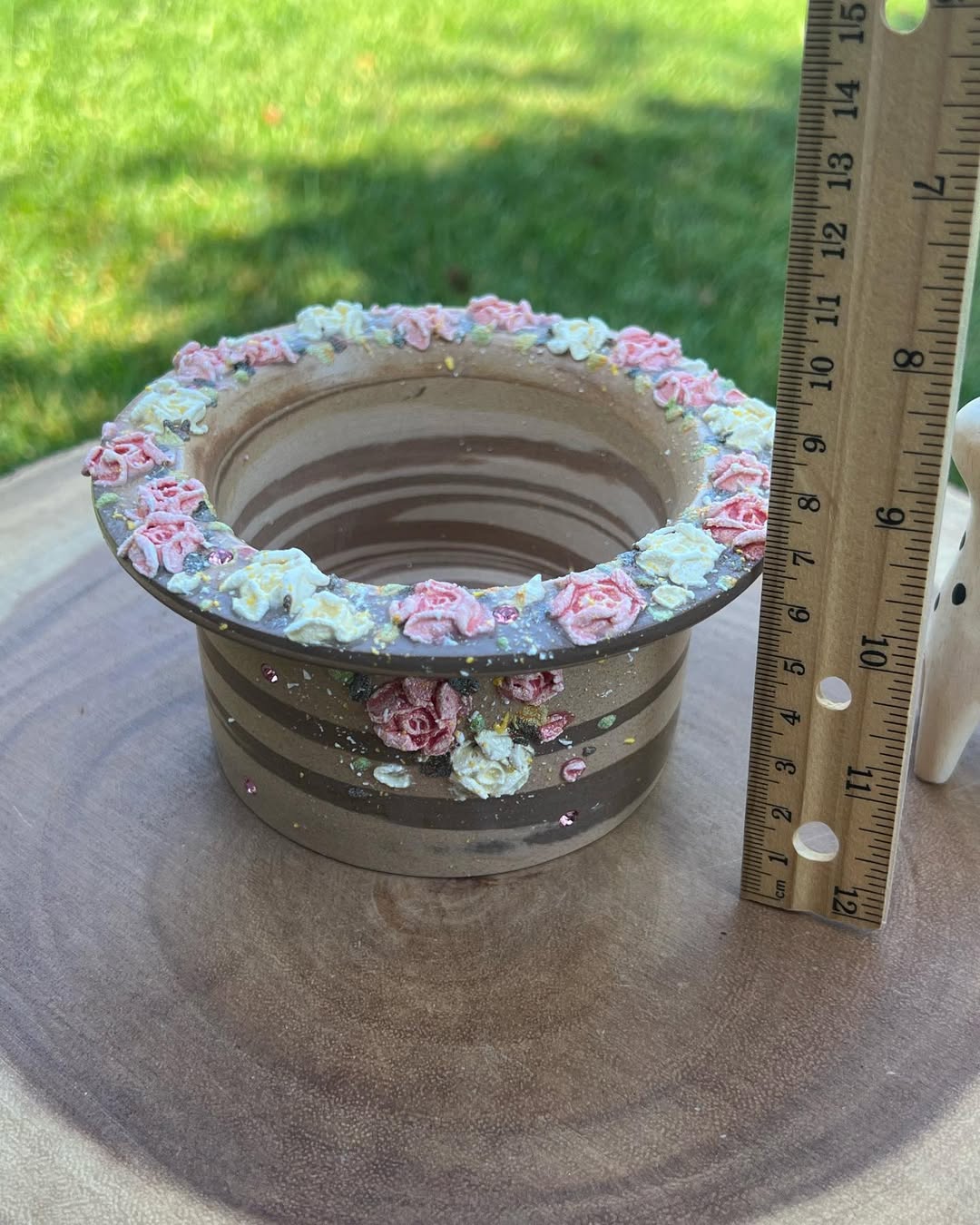 3D Pink And Yellow Roses On Top Rim Large Planter