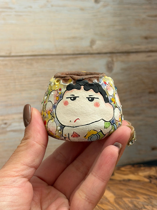 Hand Painted Crayon Shin-Chan Theme with Lily of the Valley