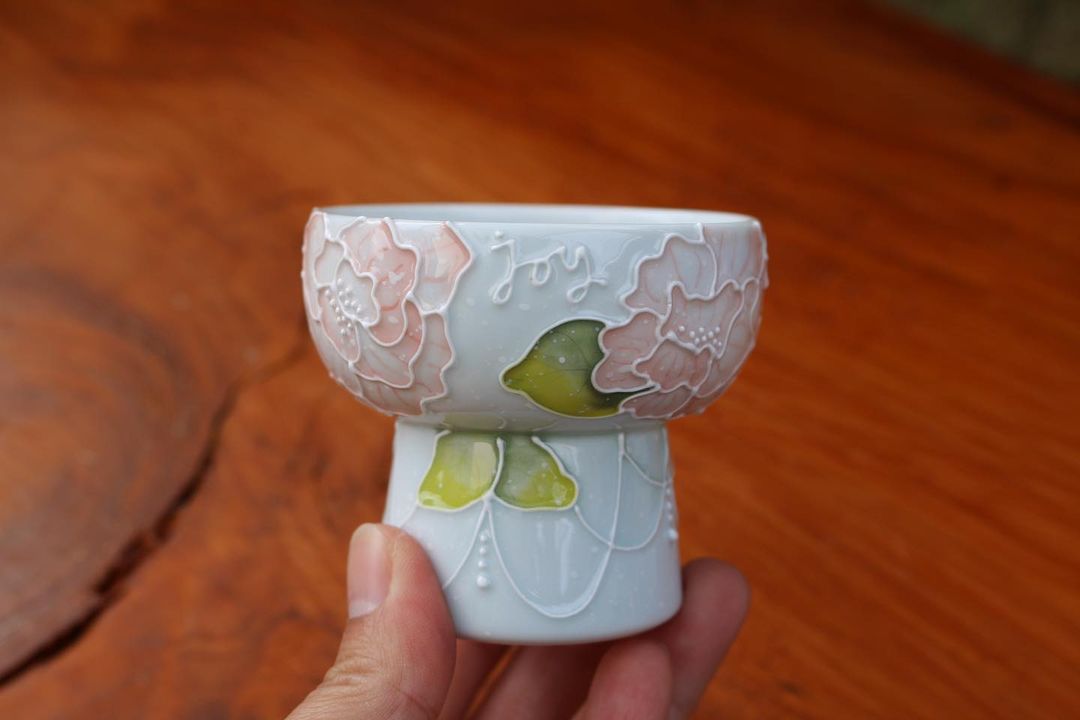 Blossom Pedestal Seto Ware Planter