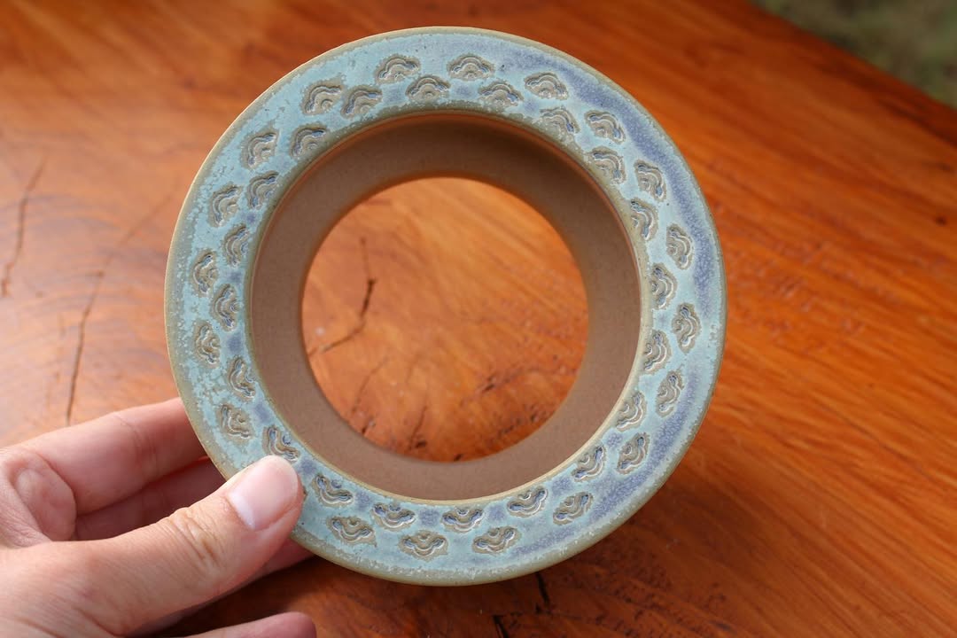Periwinkle Classical Pattern Planter