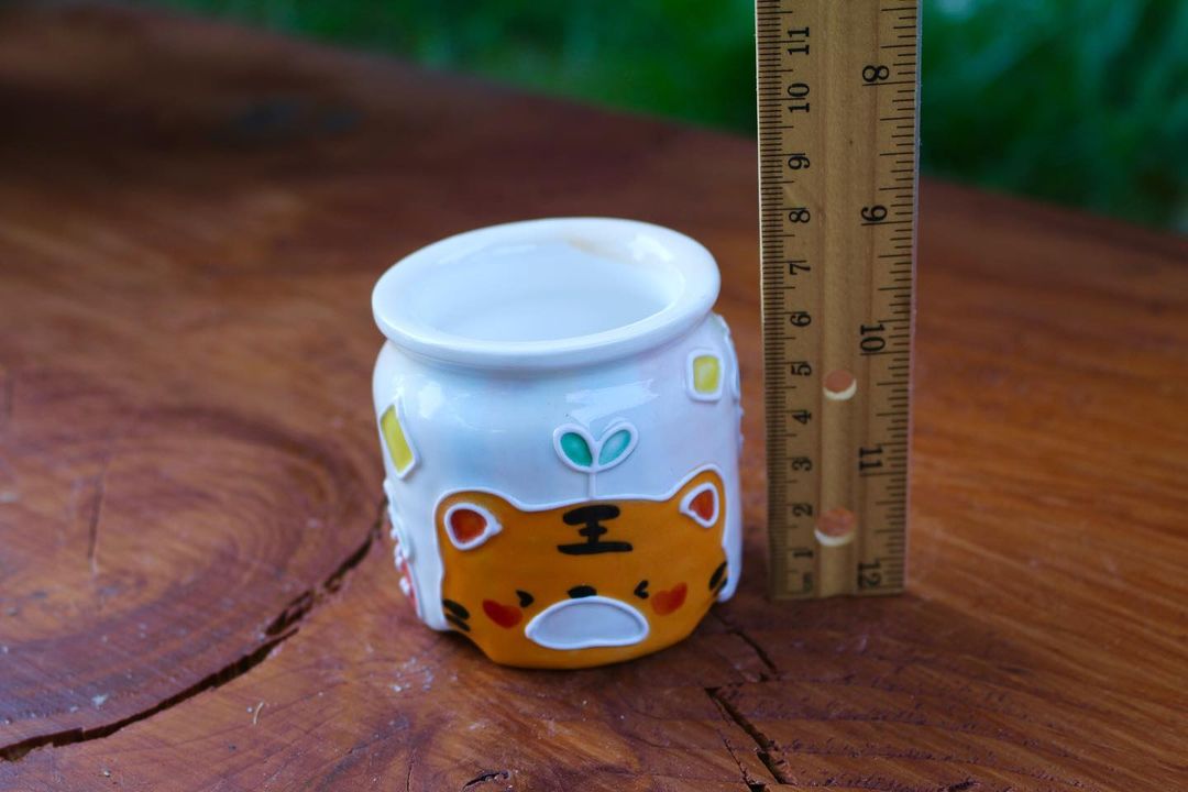 Little Tiger Sprout Planter