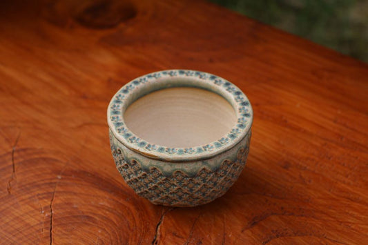 Textured Wave Accent Planter