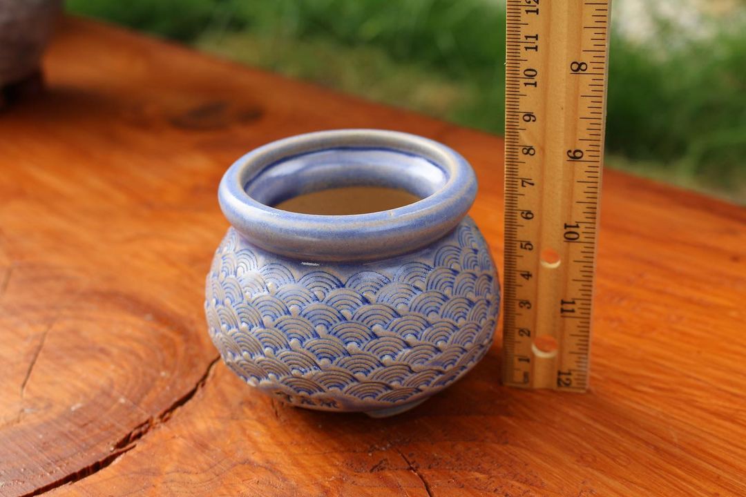 Deep Blue Fan Pattern Planter