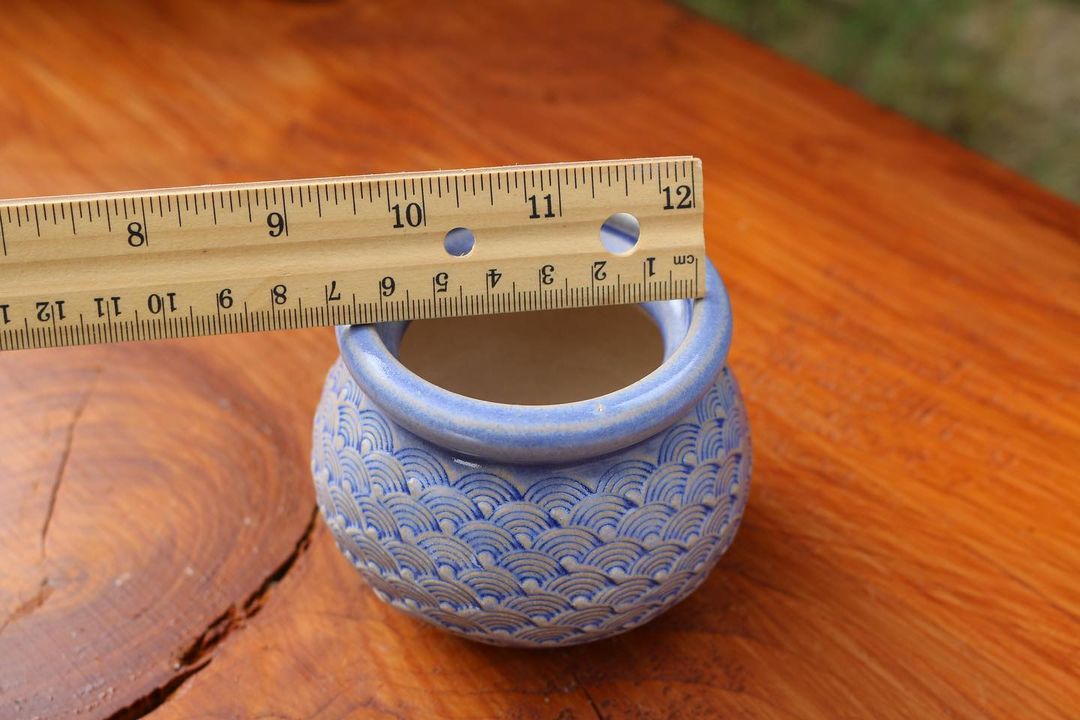 Deep Blue Fan Pattern Planter