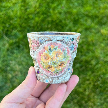 Korea Vintage Style Sunburst Floral Planter