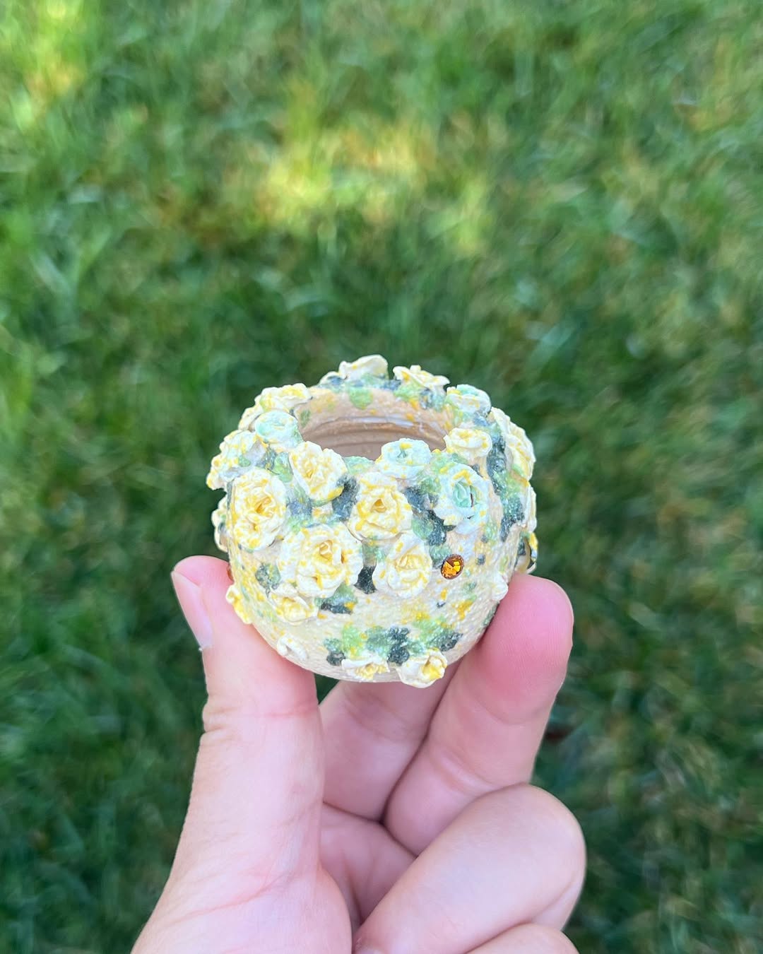 Planters With Mini Roses 3D Yellow Roses Mini Planter – Kat and Cara Handmade Planters