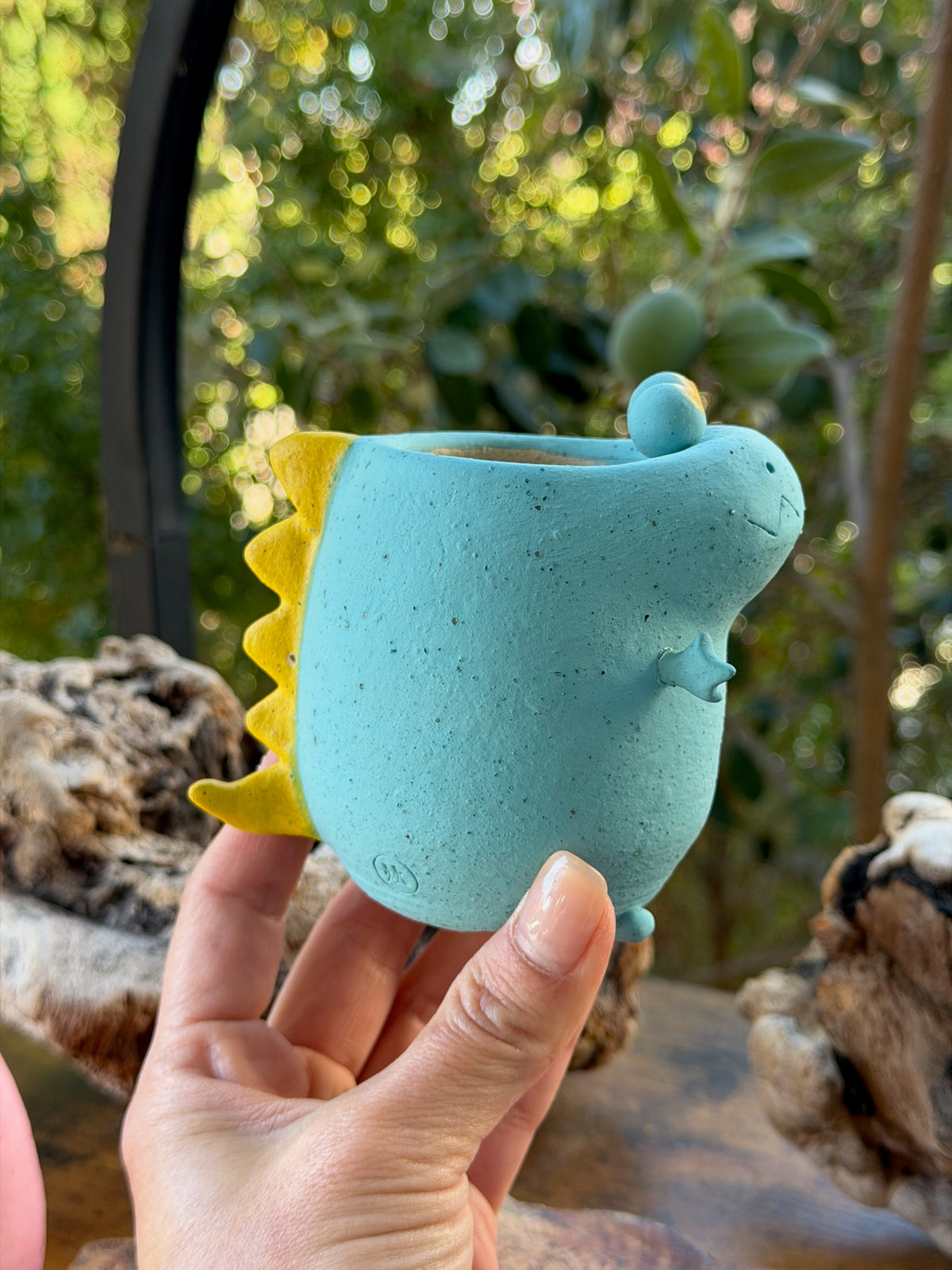 Yan Studio Blue Dino