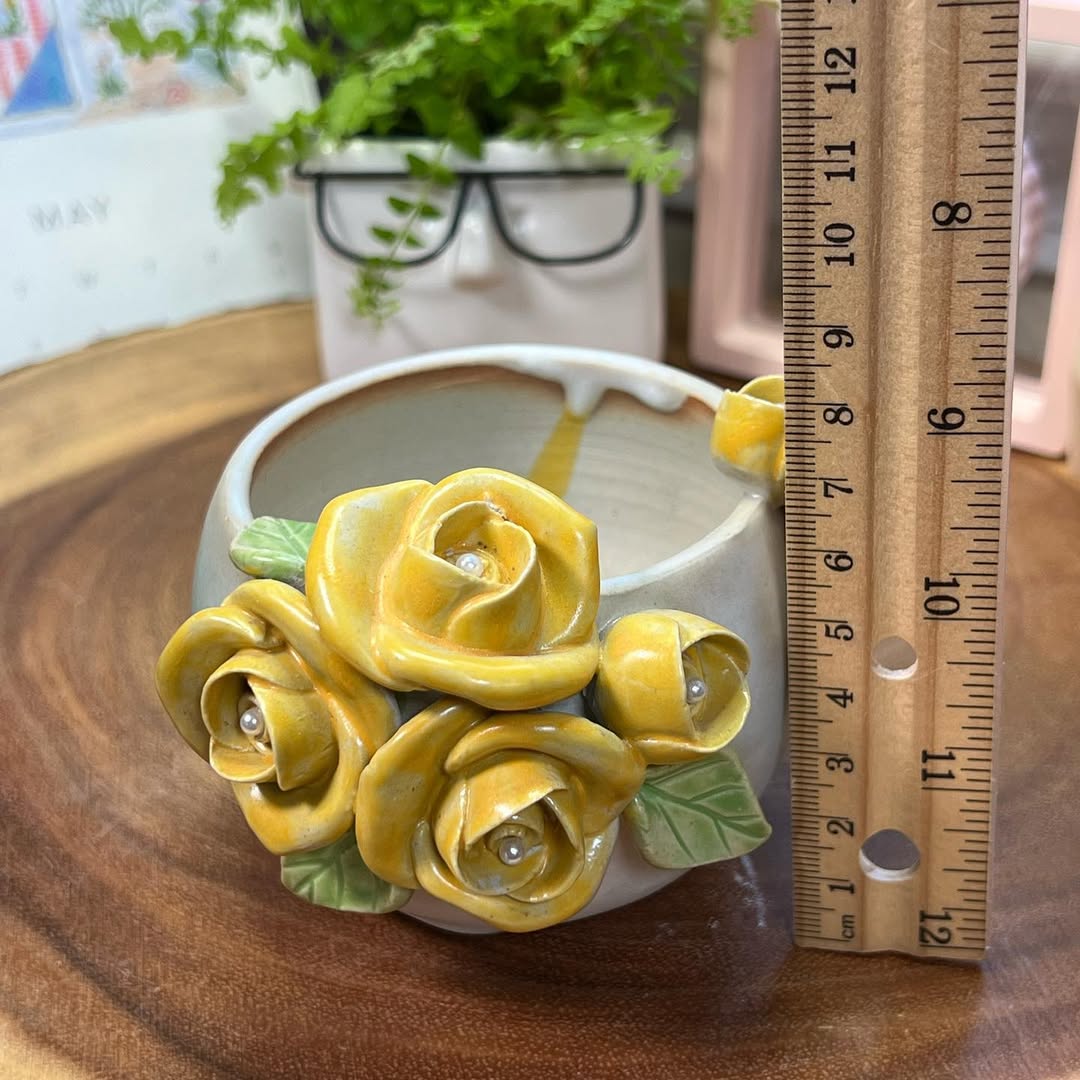 Golden Roses Sculpted Planter